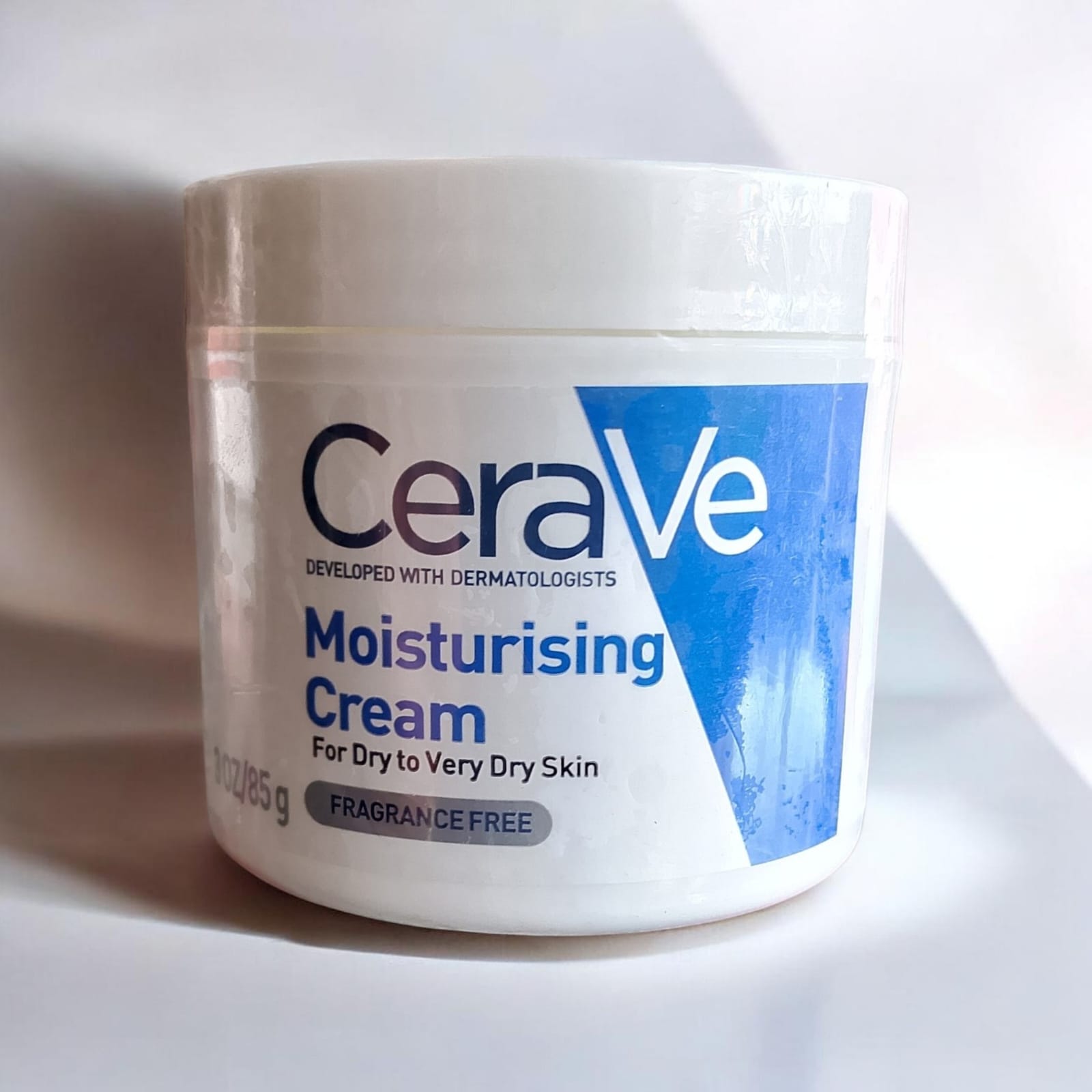 WhatsApp Image 2026-06-01 at 7.45.32 PM CaraVe Moisturising Cream - Image 1
